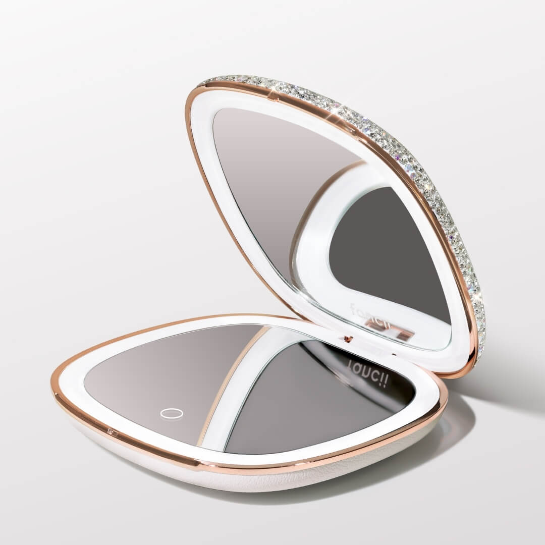 Mila 2 Luxe LED Compact Mirror